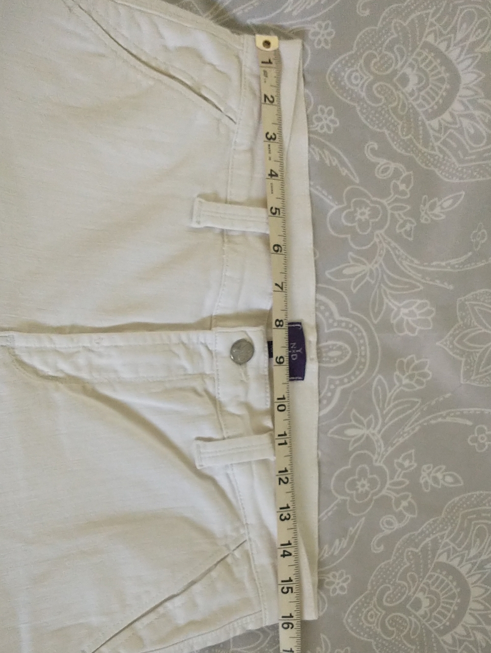 NYDJ White Womens Stretch Classic Preppy Trouser Denim Shorts 10P - Picture 9 of 11